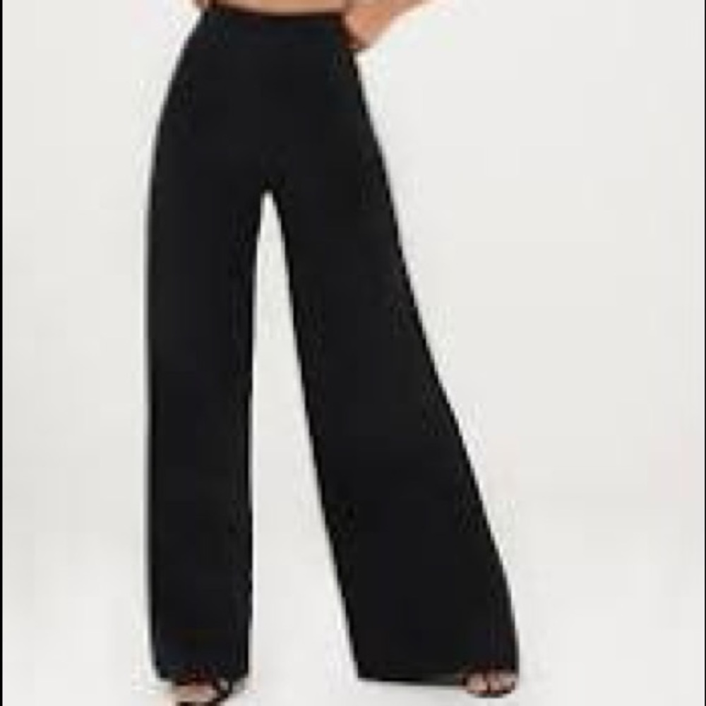 Who What Wear black wide leg piped pants